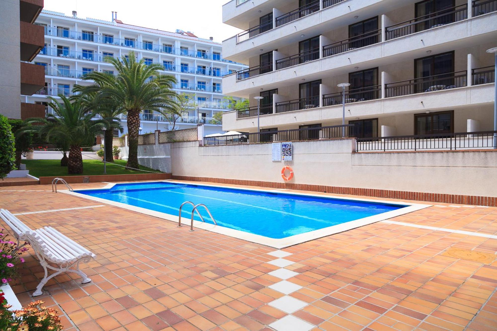 Uhc Casalmar Apartments Salou Eksteriør bilde